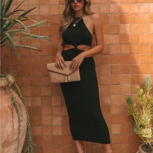 NWT! VICI COLLECTION- COASTLINE CUTOUT HALTER KNIT MIDI DRESS -Size Small